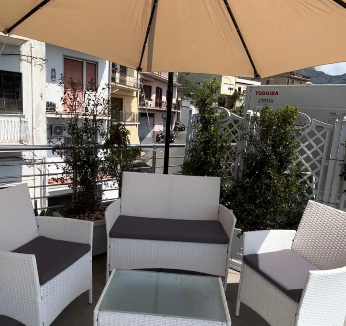 Vista Mare Apartments Giardini-Naxos