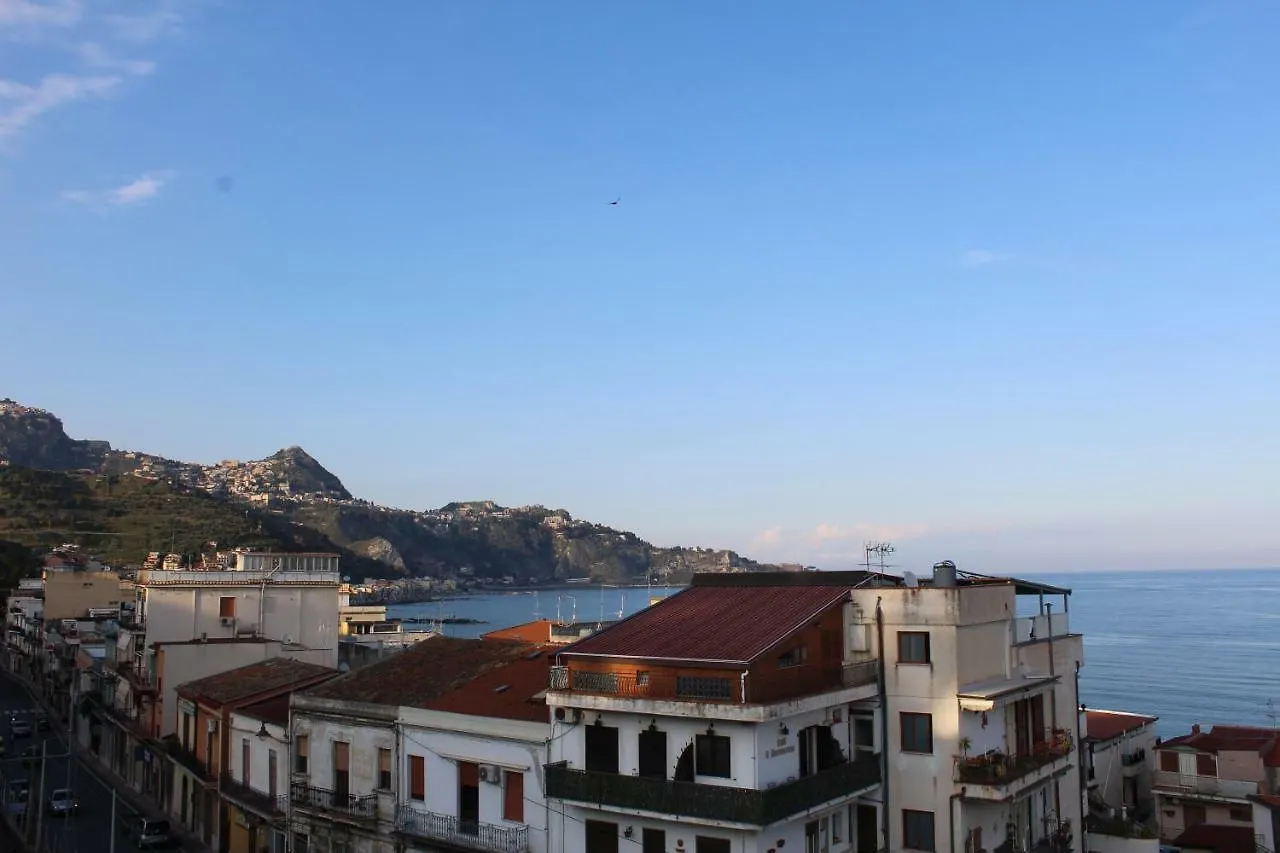 Vista Mare Apartments Giardini Naxos Italy